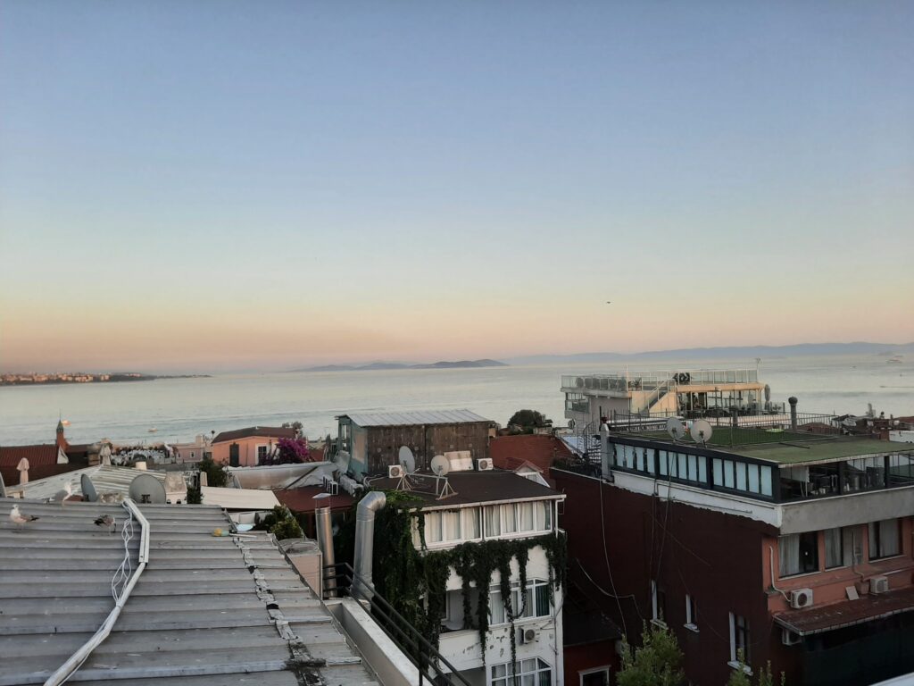 Blick vom Hotel auf den Bosporus
