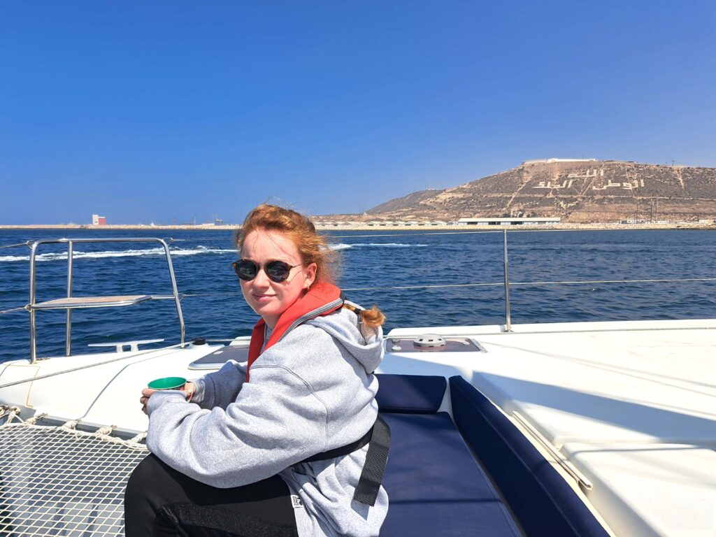Celine vor Kasbah Agadir
