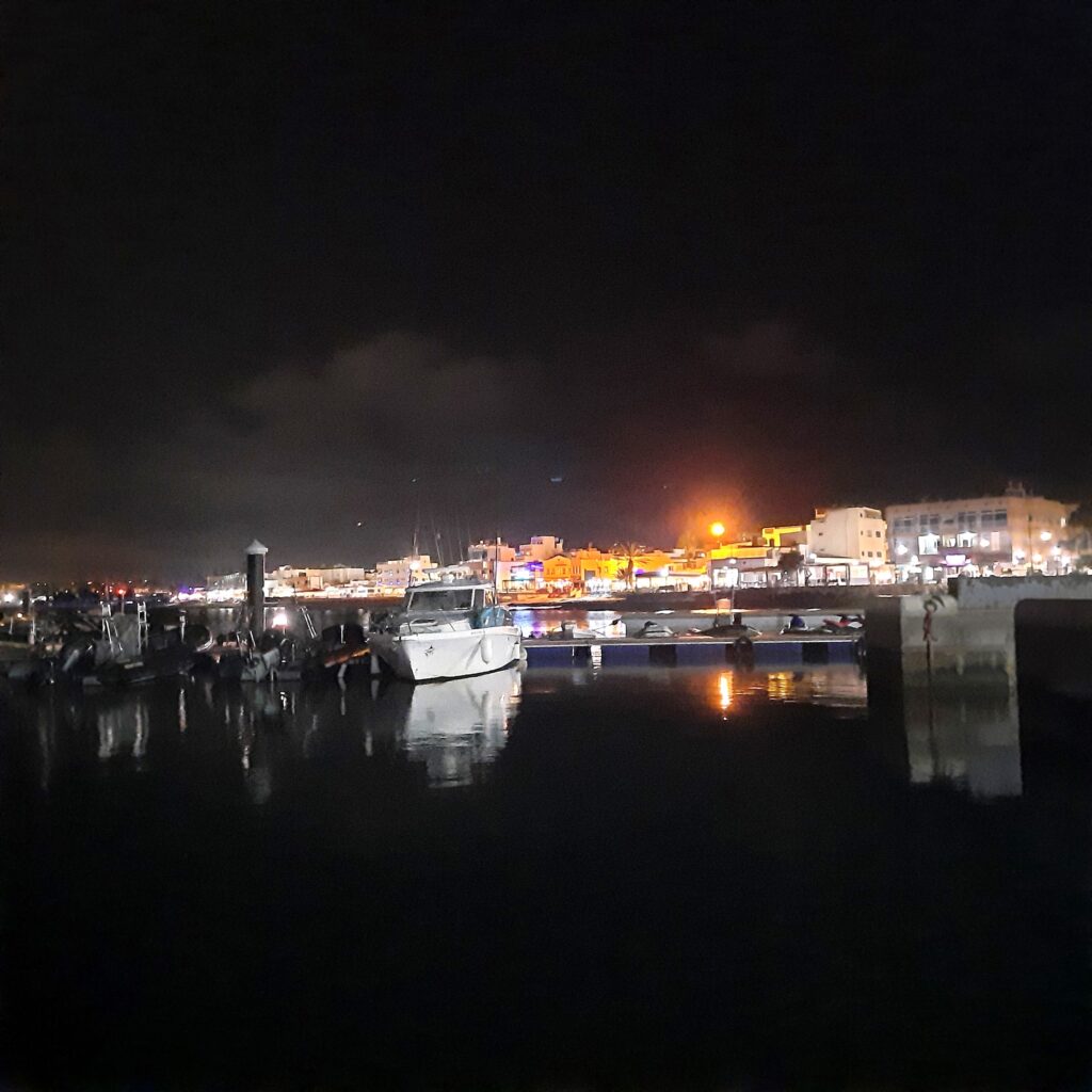 Corralejo bei Nacht
