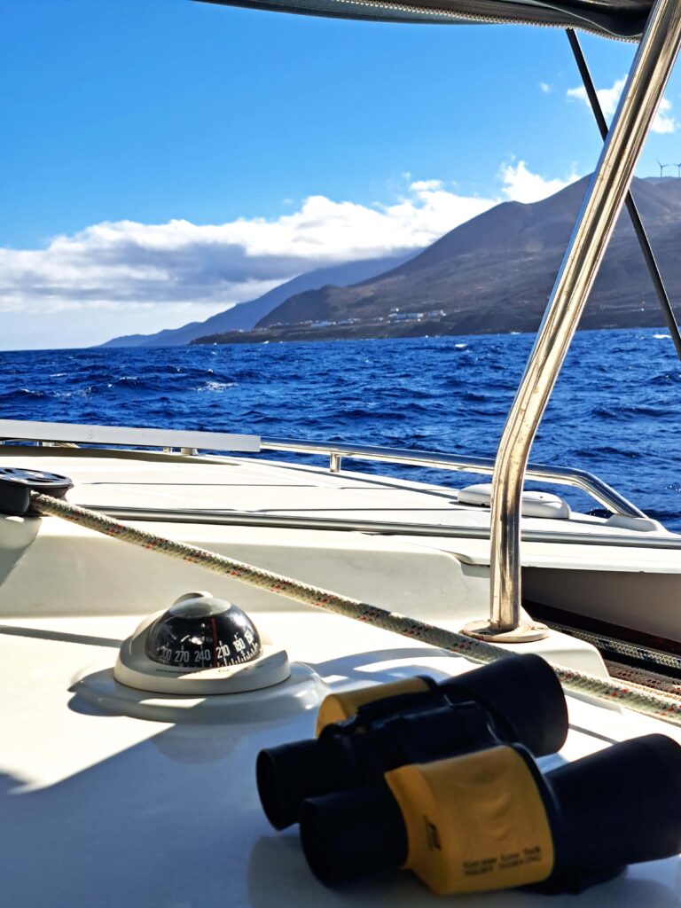 Anfahrt in strahlendem Sonnenschein auf El Hierro