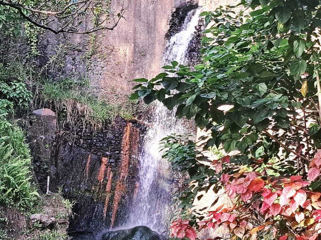 20 Wasserfall Nahansicht