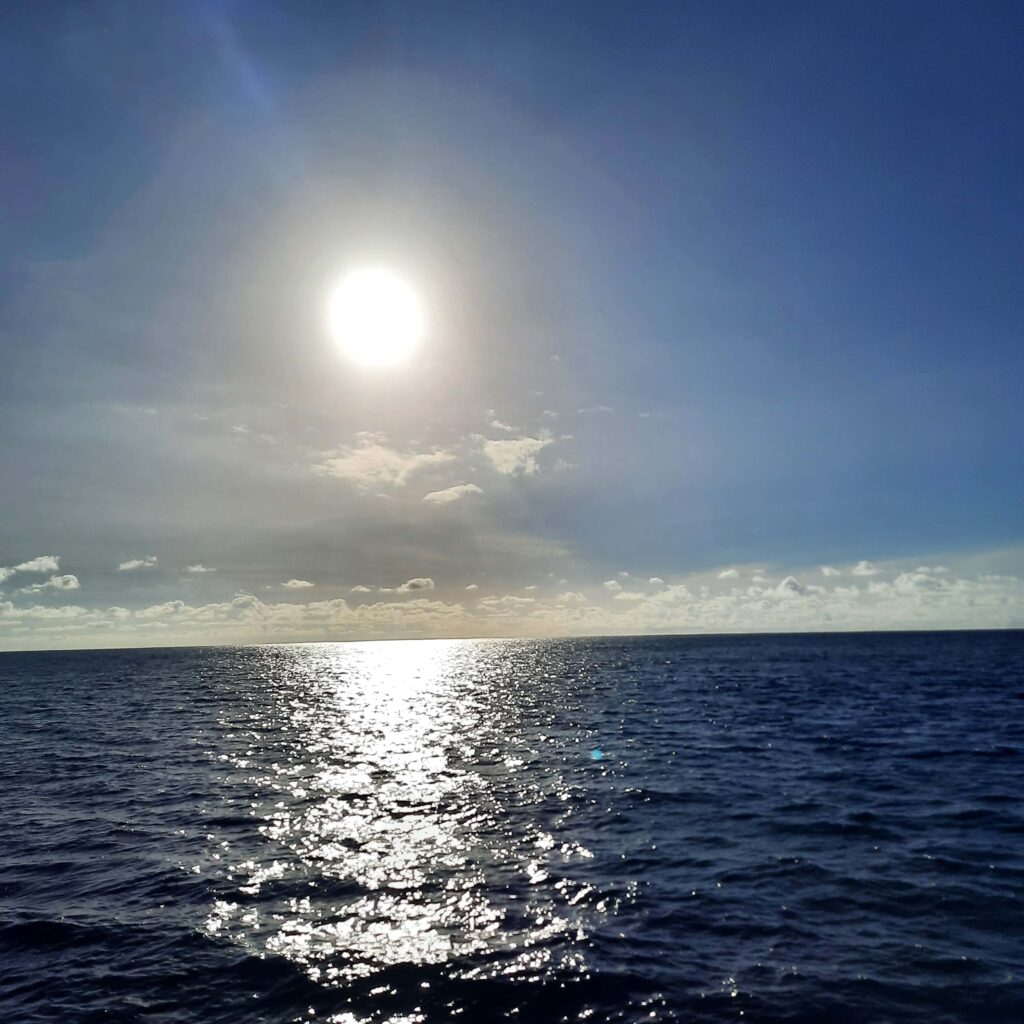 Sonnenlicht auf dem Meer