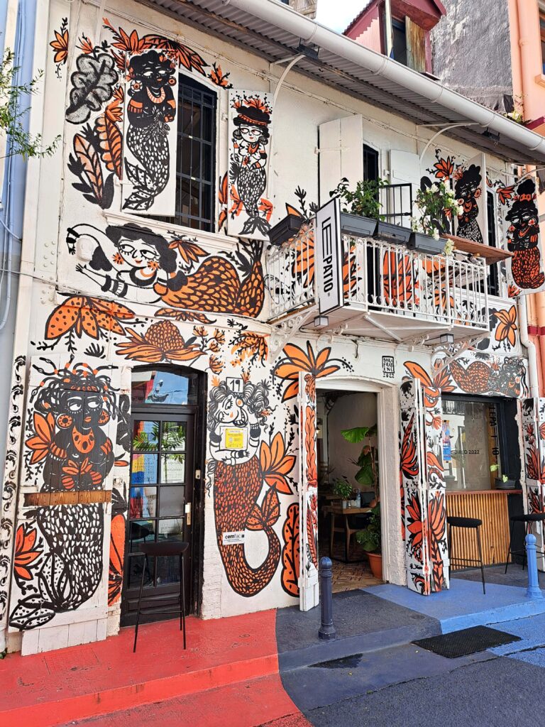 Streetart Schwarz rot