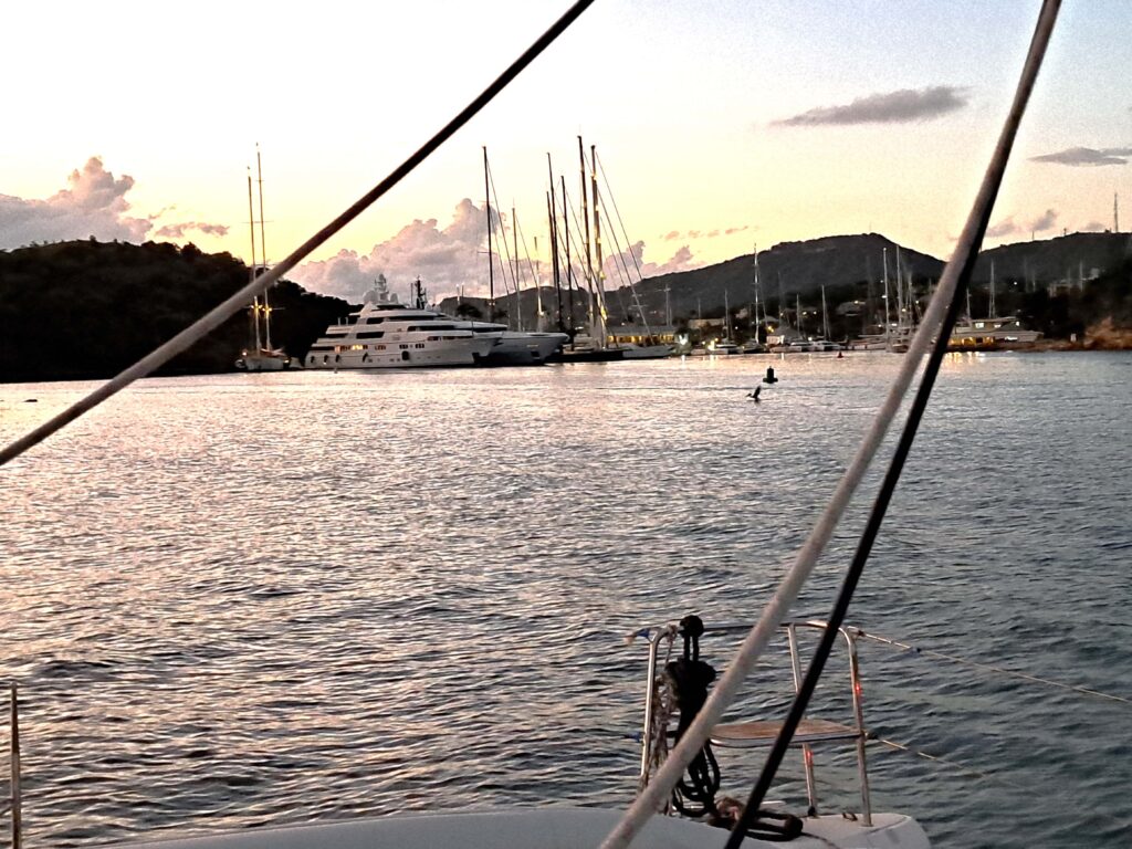 Abends laufen wir in English Harbour ein