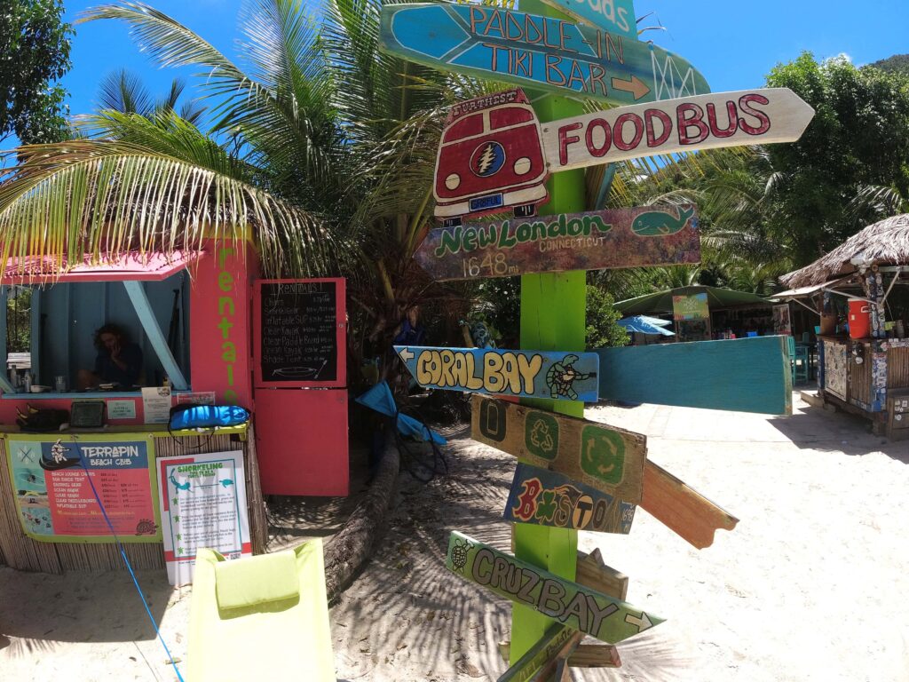 Food Bus Trunk Bay