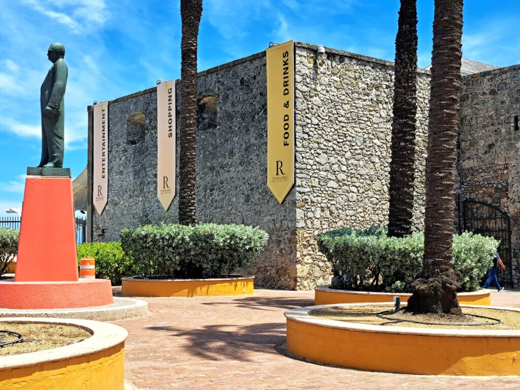 Eingangsbereich Fort Rif