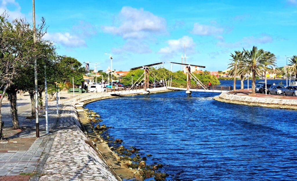Kleine Hebebruecke Willemstad