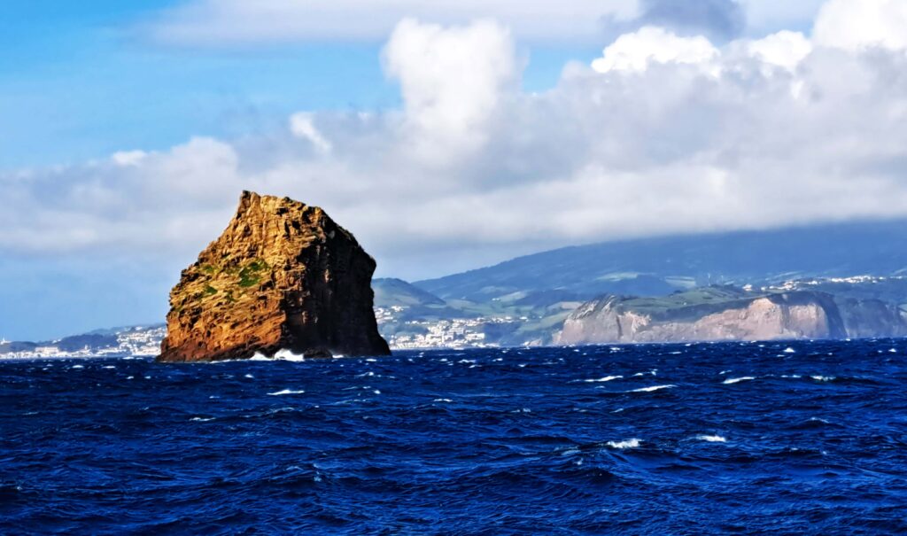 Blick von Pico auf Faial Horta