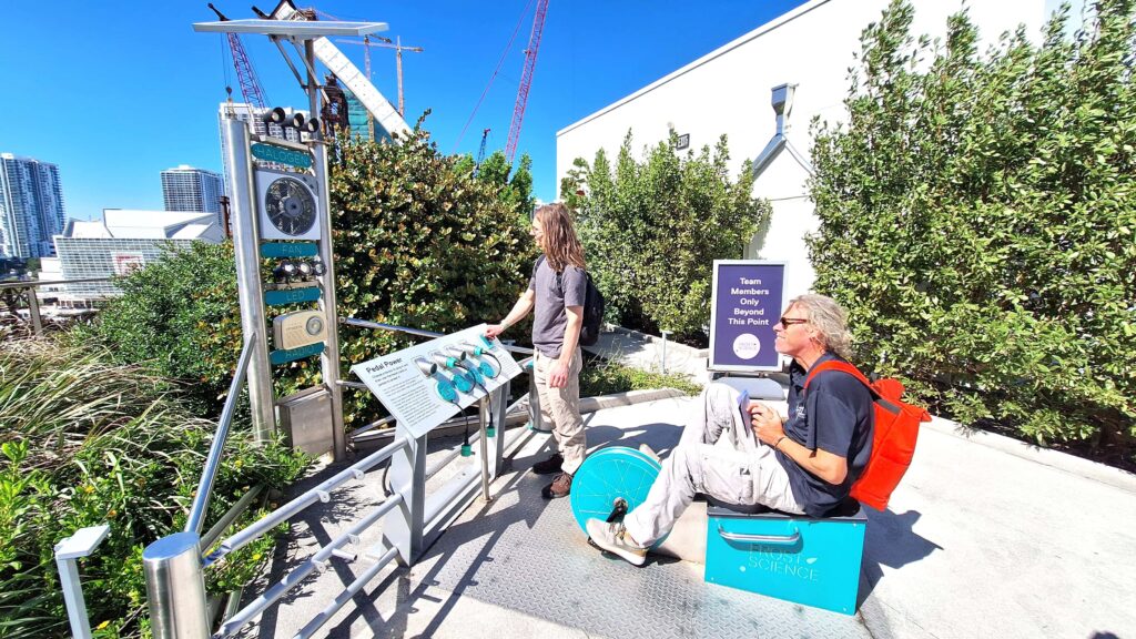 Interaktive Wissenschaftsexperimente