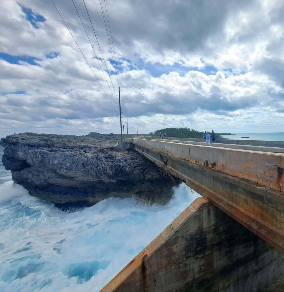 Brandungsseite Glas Window Bridge