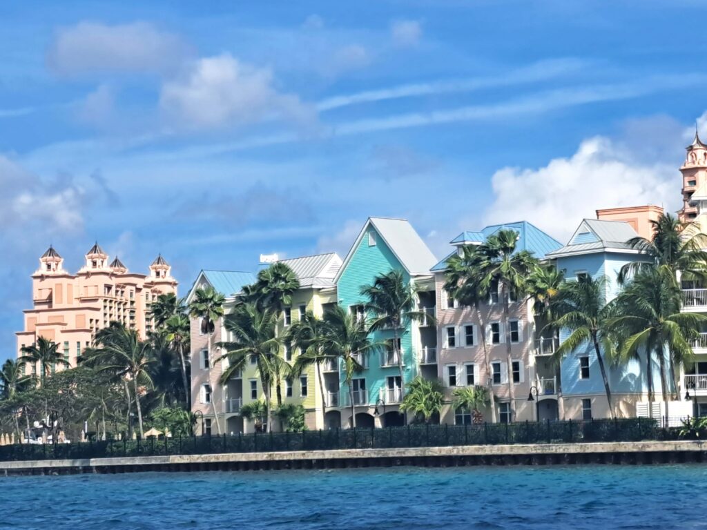 Bunte Haeuser Paradies Island