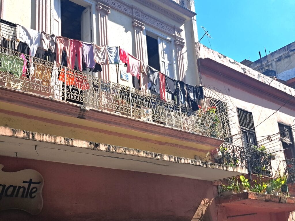 Große Wäsche - auch in Havanna geht es sauber zu.
